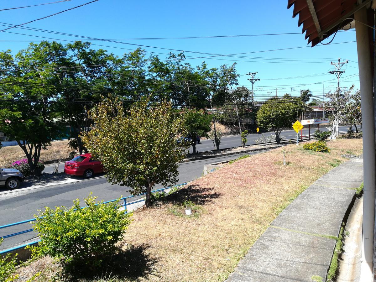 Belis Apartment Alajuela ภายนอก รูปภาพ