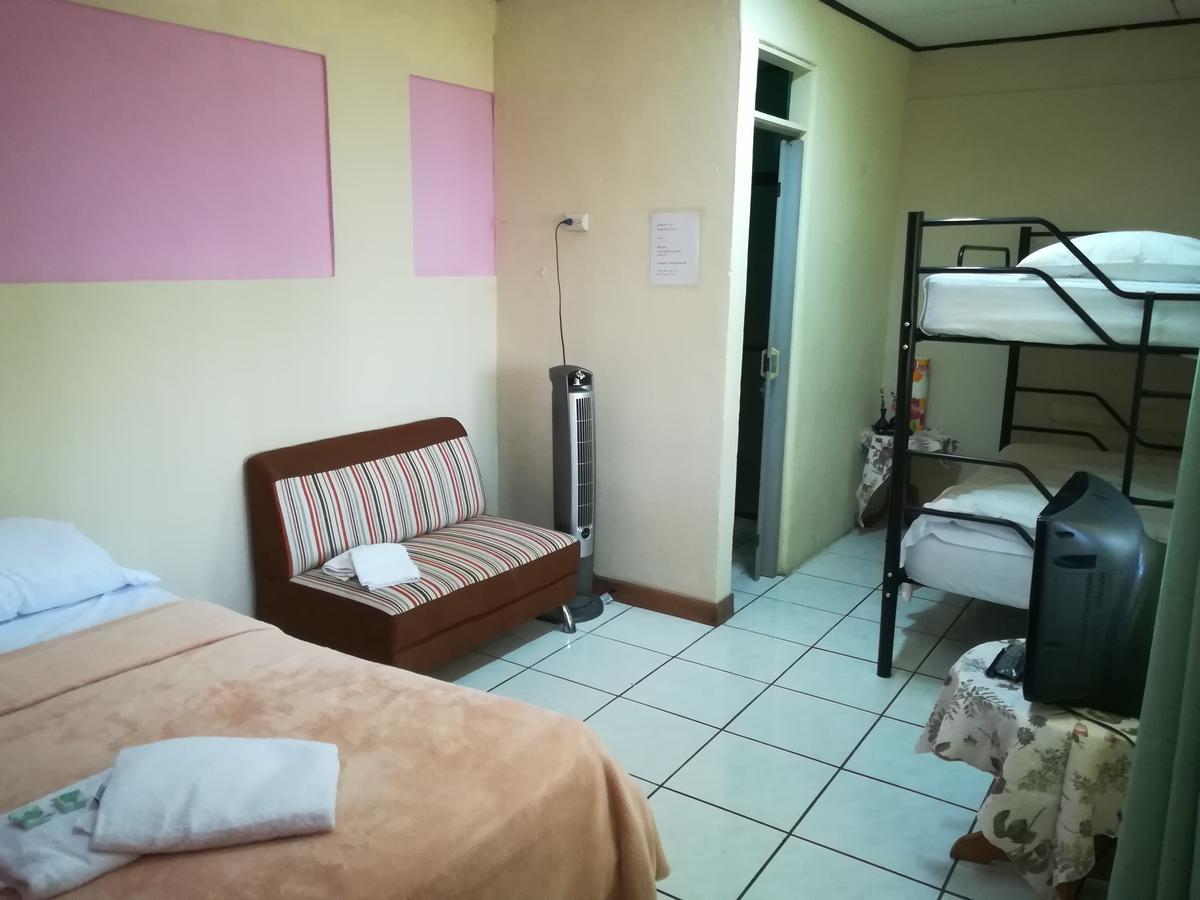 Belis Apartment Alajuela ภายนอก รูปภาพ